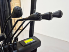 Carretilla Elevadora Electrica 4 ruedas mb forklift EFL252 (Litio) - 3258003 | Europea de Carretillas