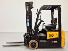 Carretilla Elevadora Electrica 3 ruedas mb forklift CPD18TVL (Litio) 80V 205Ah - 3521026 | Europea de Carretillas