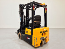Carretilla Elevadora Electrica 3 ruedas mb forklift CPD18TVL (Litio) 80V 205Ah - 3521026 | Europea de Carretillas