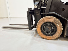 Carretilla Elevadora Electrica 3 ruedas mb forklift CPD18TVL (Litio) 80V 205Ah - 3521026 | Europea de Carretillas