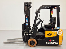 Carretilla Elevadora Electrica 3 ruedas mb forklift CPD18TVL (Litio) 80V 205Ah - 3521027 | Europea de Carretillas