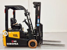 Carretilla Elevadora Electrica 3 ruedas mb forklift CPD18TVL (Litio) 80V 205Ah - 3521027 | Europea de Carretillas