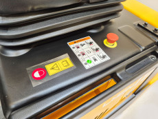 Carretilla Elevadora Electrica 3 ruedas mb forklift CPD18TVL (Litio) 80V 205Ah - 3521070 | Europea de Carretillas