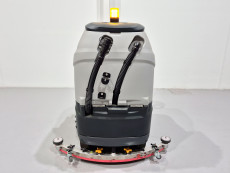 Fregadora Industrial Conductor Sentado bhior B860 - 3543007 | Europea de Carretillas