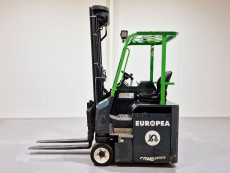 Carretilla Multidireccional/4 caminos combilift CBE2500 - 3547005 | Europea de Carretillas