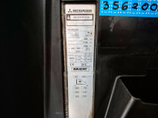 Carretilla Retractil conductor sentado mitsubishi RB16N2HC - 3563002 | Europea de Carretillas