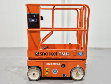 Plataforma Vertical Electrica snorkel TM12 - 3596003 | Europea de Carretillas
