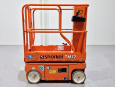 Plataforma Vertical Electrica snorkel TM12 - 3596003 | Europea de Carretillas