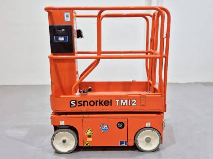 Plataforma Vertical Electrica snorkel TM12 - 3596009 | Europea de Carretillas