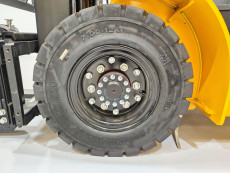 Carretilla Elevadora Electrica 4 ruedas mb forklift EFL253 (Litio) 80V 205Ah - 3629033 | Europea de Carretillas