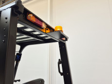 Carretilla Elevadora Electrica 4 ruedas mb forklift EFL253 (Litio) 80V 205Ah - 3629033 | Europea de Carretillas