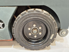 Barredora Conductor sentado bhior BS1400 - 3640004 | Europea de Carretillas