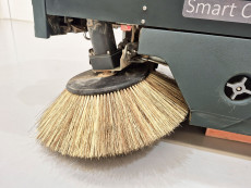 Barredora Conductor sentado bhior BS1400 - 3640006 | Europea de Carretillas