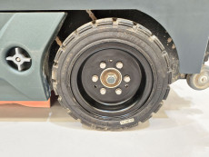 Barredora Conductor sentado bhior BS1400 - 3640006 | Europea de Carretillas