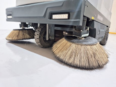 Barredora Conductor sentado bhior BS1400 - 3640007 | Europea de Carretillas