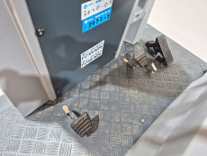 Barredora Conductor sentado bhior BS1400 - 3640007 | Europea de Carretillas