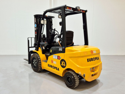 Carretilla Elevadora Electrica 4 ruedas mb forklift EFL353 - 3662003 | Europea de Carretillas 2