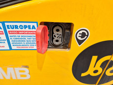 Carretilla Elevadora Electrica 4 ruedas mb forklift EFL353 - 3662003 | Europea de Carretillas