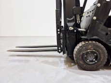 Carretilla Elevadora Electrica 3 ruedas mb forklift CPD15TVL (Litio) 80V 150Ah - 3781004 | Europea de Carretillas