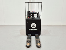 Transpaleta Electrica con plataforma mb forklift KPL201H - 3822003 | Europea de Carretillas