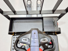 Transpaleta Electrica con plataforma mb forklift KPL201H (Litio) 24V 205Ah - 3822011 | Europea de Carretillas