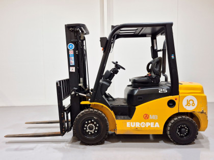 Carretilla Elevadora Diesel mb forklift CPCD25T8-G51 - 3823009 | Europea de Carretillas