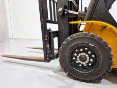 Carretilla Elevadora Diesel mb forklift CPCD25T8-G51 - 3823009 | Europea de Carretillas