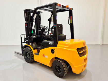 Carretilla Elevadora Diesel mb forklift CPCD25T8-G51 - 3823013 | Europea de Carretillas 2