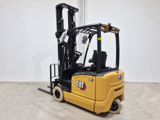 Carretilla Elevadora Electrica 3 ruedas caterpillar EP20N2T - 3892004 | Europea de Carretillas