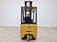 Carretilla Elevadora Electrica 3 ruedas caterpillar EP20N2T - 3892004 | Europea de Carretillas