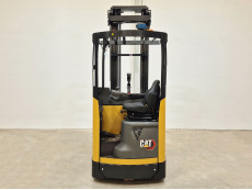 Carretilla Retractil conductor sentado caterpillar NR14N3C - 3963002 | Europea de Carretillas