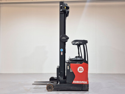 Carretilla Retractil conductor sentado linde R16HD-01 - 740022 | Europea de Carretillas