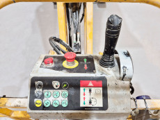 Plataforma Articulada Electrica haulotte HA12IP - 1260024 | Europea de Carretillas