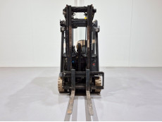 Carretilla Elevadora Electrica 3 ruedas linde E12-02 (Serie 386) - 1352003 | Europea de Carretillas