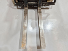 Carretilla Elevadora Electrica 3 ruedas linde E12-02 (Serie 386) - 1352003 | Europea de Carretillas