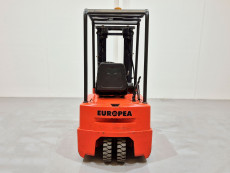 Carretilla Elevadora Electrica 3 ruedas linde E12Z - 1353006 | Europea de Carretillas