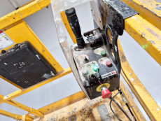 Plataforma Tijera Electrica haulotte COMPACT 12 - 1454024 | Europea de Carretillas