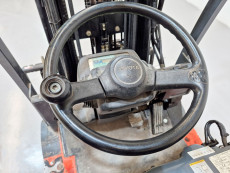 Carretilla Elevadora Electrica 3 ruedas toyota 7FBEF18 - 1458003 | Europea de Carretillas