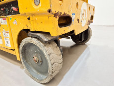 Plataforma Tijera Electrica haulotte COMPACT 14 - 1733003 | Europea de Carretillas