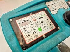 Fregadora Industrial Conductor Sentado eureka E85 - 1968003 | Europea de Carretillas