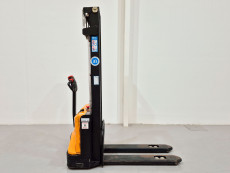 Apilador Electrico conductor a pie mb forklift ES12-12ES (2S330) - 2077040 | Europea de Carretillas