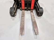 Carretilla Retractil conductor sentado hyster R1.6 HD - 2188004 | Europea de Carretillas