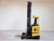 Carretilla Retractil conductor sentado hyster R1.6 HD - 2188007 | Europea de Carretillas