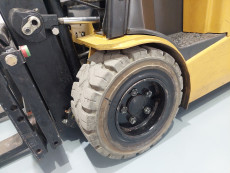 Carretilla Elevadora Electrica 3 ruedas caterpillar EP20PNT - 3593002 | Europea de Carretillas