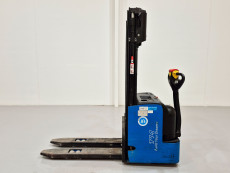 Apilador Electrico conductor a pie byd EPS14 - 2394002 | Europea de Carretillas