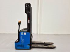 Apilador Electrico conductor a pie byd EPS14 - 2394002 | Europea de Carretillas