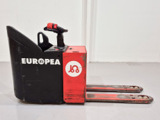 Transpaleta Electrica con plataforma mb forklift KPL201 (Litio) - 3299010 | Europea de Carretillas