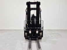 Carretilla Elevadora Electrica 3 ruedas mb forklift CPD15TVL (Litio) 80V 150Ah - 3781021 | Europea de Carretillas