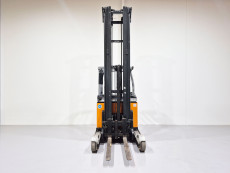 Carretilla Retractil conductor sentado still FM-X 25 - 3854002 | Europea de Carretillas