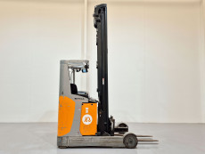 Carretilla Retractil conductor sentado still FM-X 25 - 3854003 | Europea de Carretillas